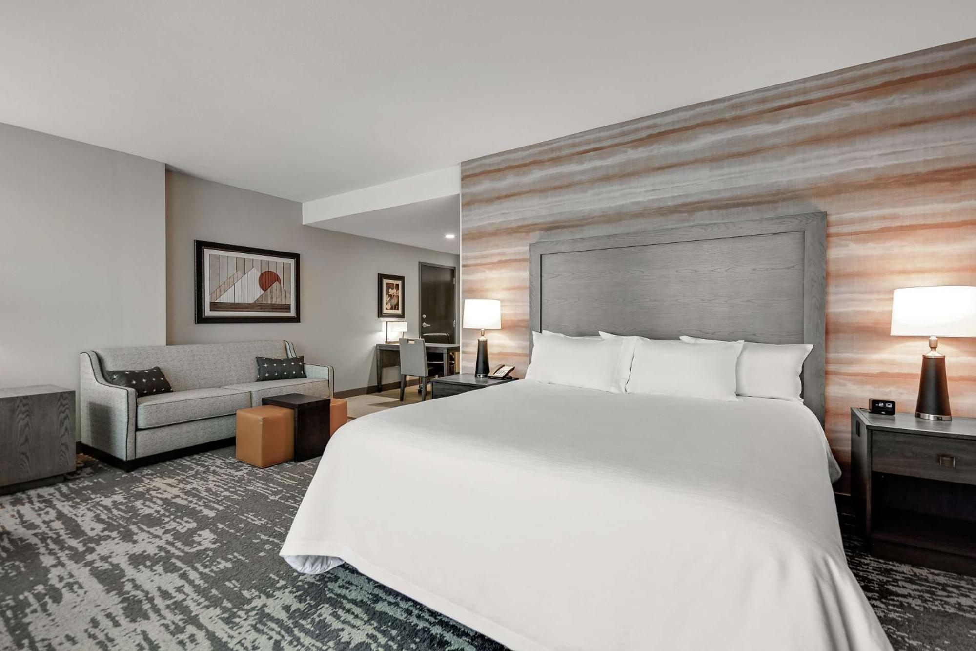 Embassy Suites By Hilton Jonesboro Red Wolf Convention Center Kültér fotó