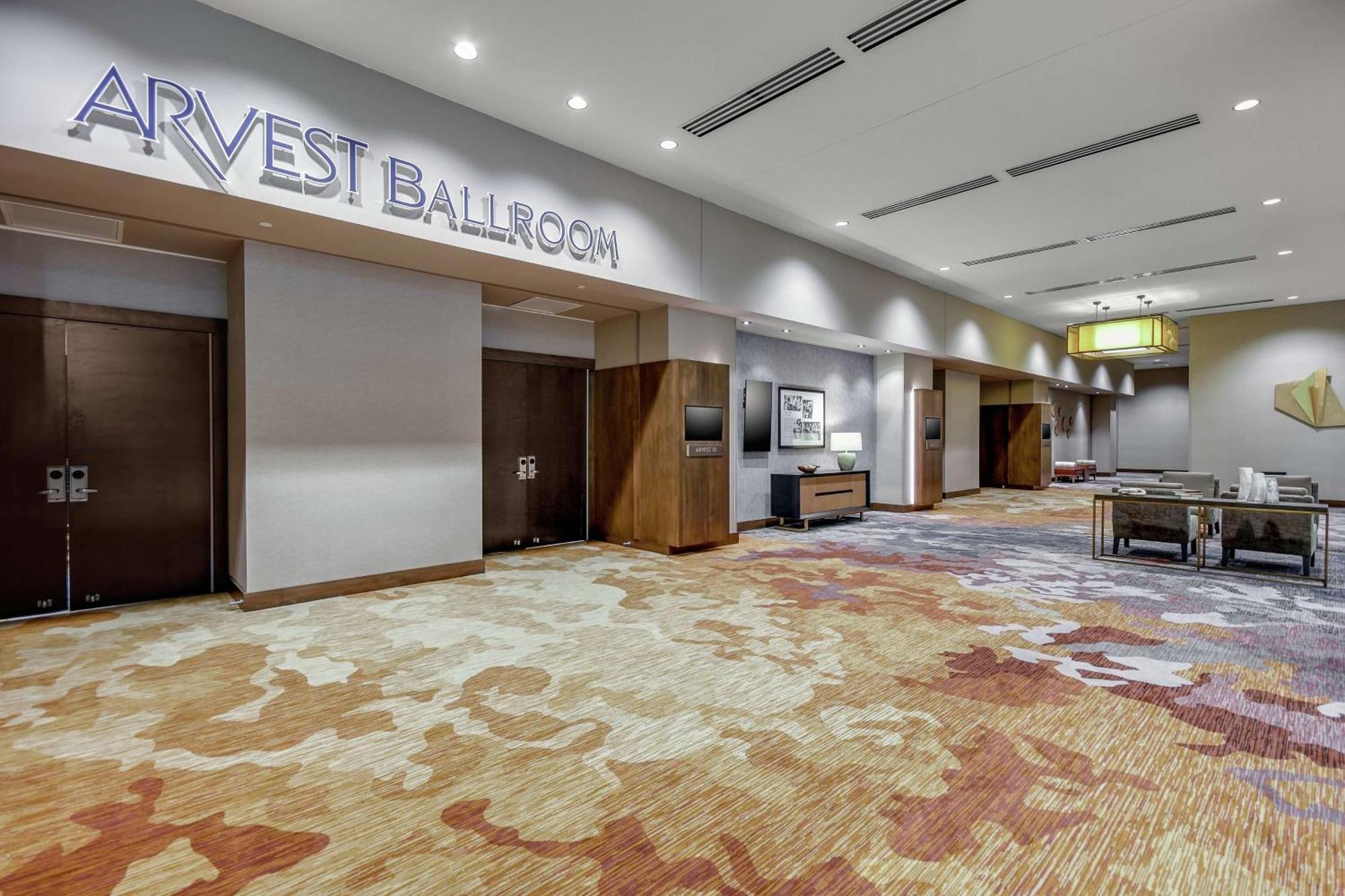 Embassy Suites By Hilton Jonesboro Red Wolf Convention Center Kültér fotó